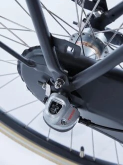 Cortina U4 - Stadsfiets - D50 - Jet Black Matt - R3 -Fiets Verkoop Winkel 899x1200 3